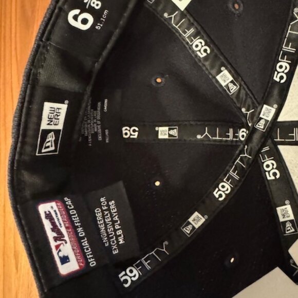 Authentic Yankees Hat - NWT - Picture 5 of 5